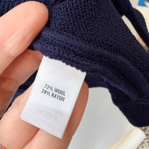 St. John Navy Blue Knit Blazer Jacket Women’s Size 4 D47 - Picture 7 of 7